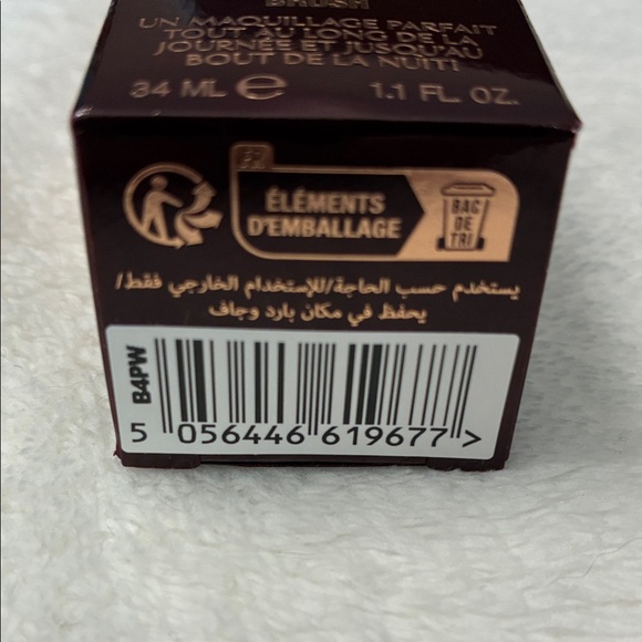 Charlotte Tilbury Airbrush Flawless Setting Spray - Picture 6 of 7